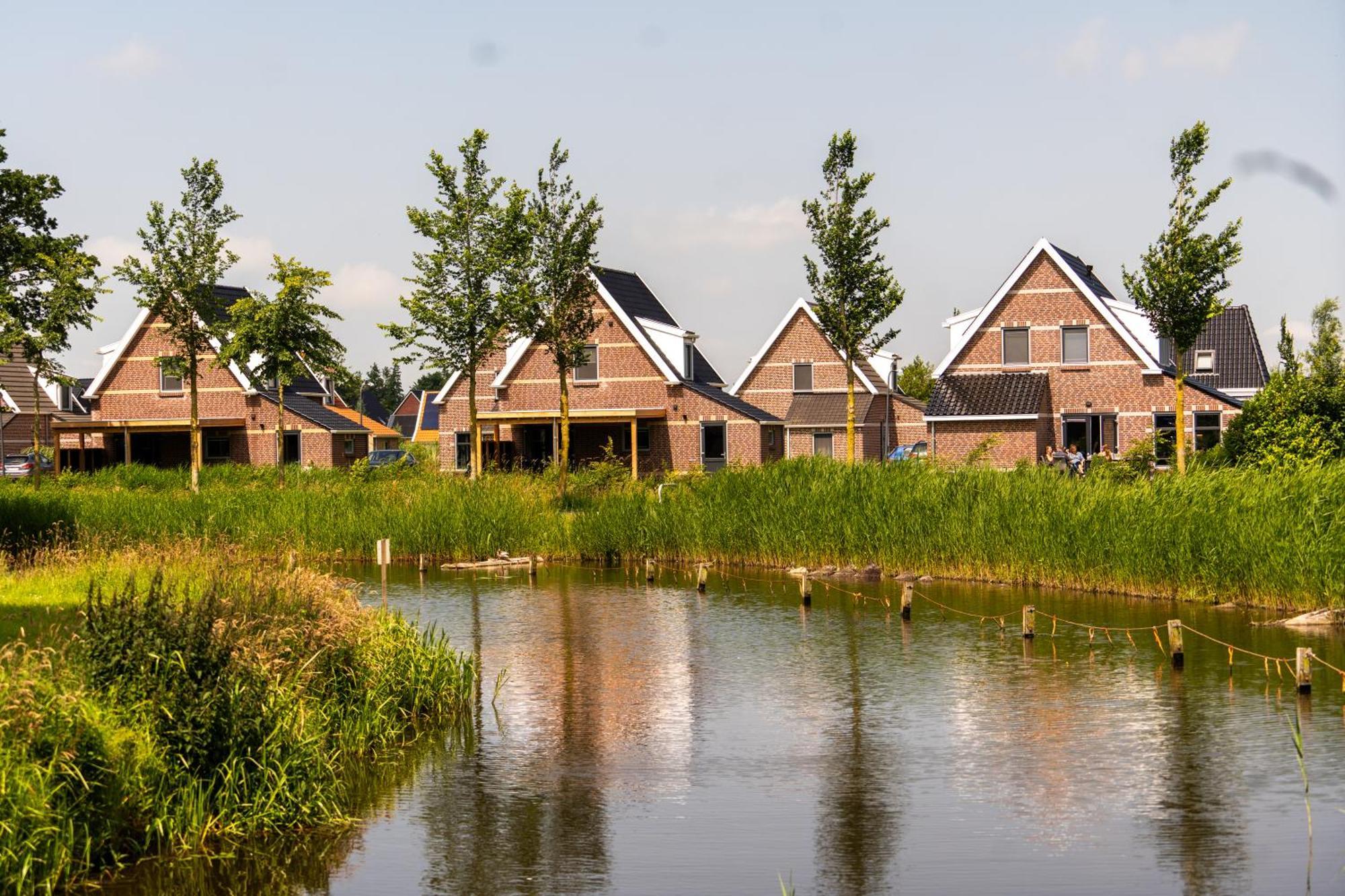 Hotel Waterdorp Burdaard Birdaard Exterior foto